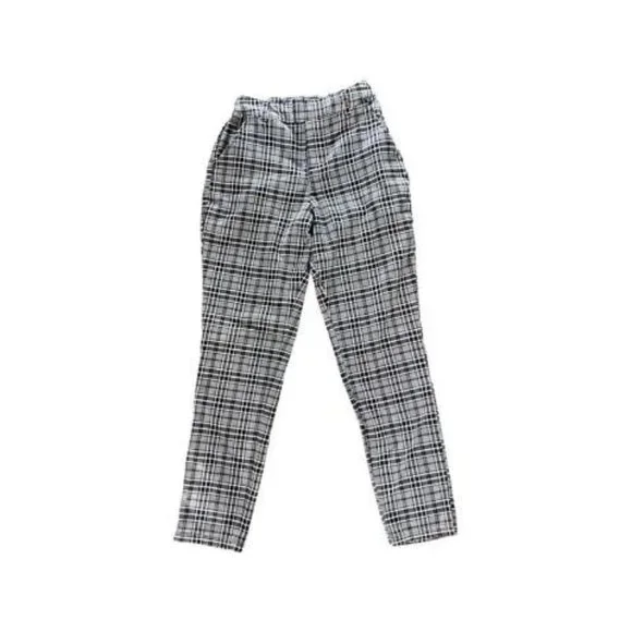 Women's Hot Topic plaid pants Color- white/black Size- small